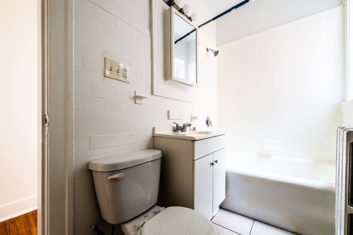 Apartment for rent at 8101 S Drexel Ave, Chicago, IL 60619