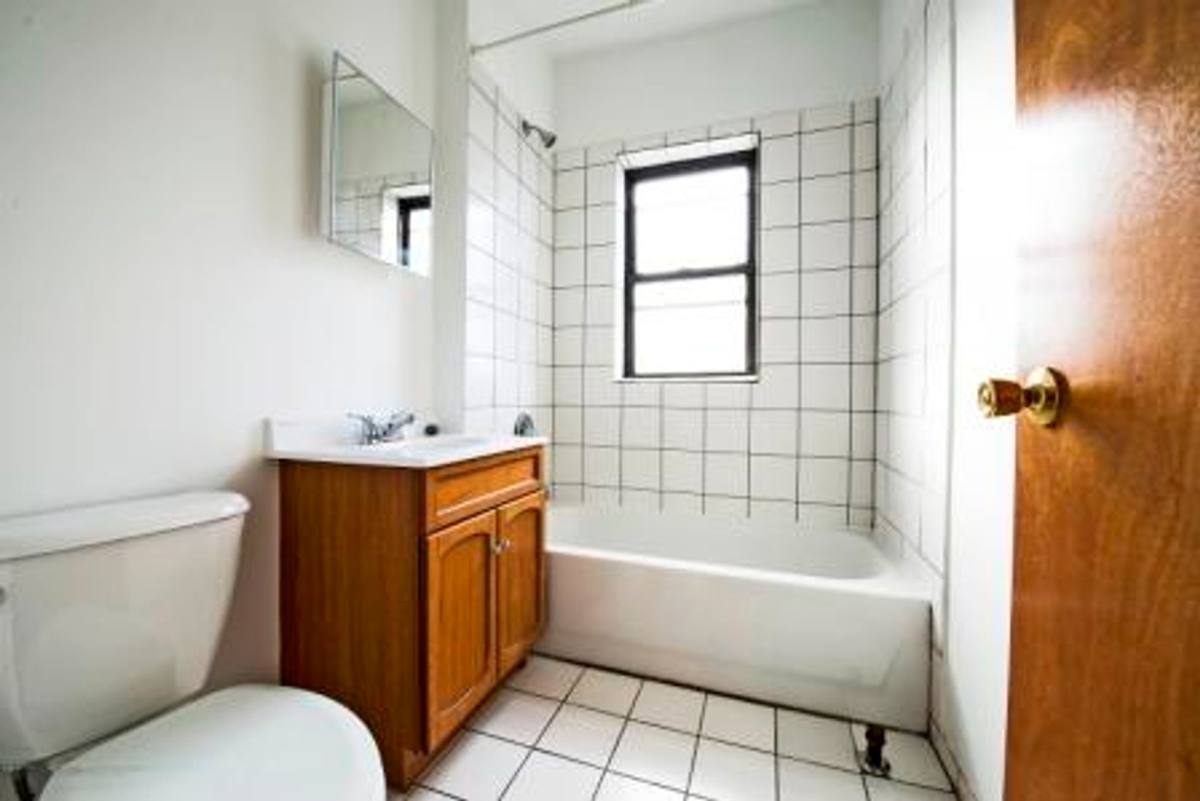 Apartment for rent at 8159 S Drexel Ave, Chicago, IL 60619