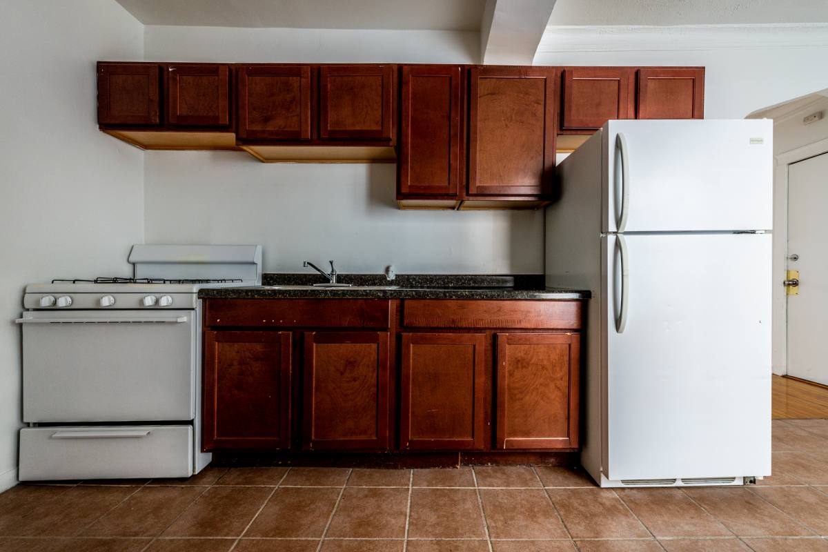 Apartment for rent at 8241-49 S Ellis Ave, Chicago, IL 60619