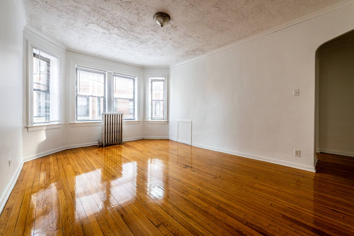 Apartment for rent at 8241-49 S Ellis Ave, Chicago, IL 60619