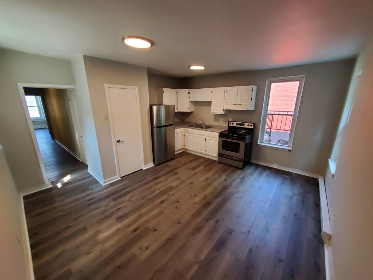 Apartment for rent at 430-432 W Gordon St, Allentown, PA 18102