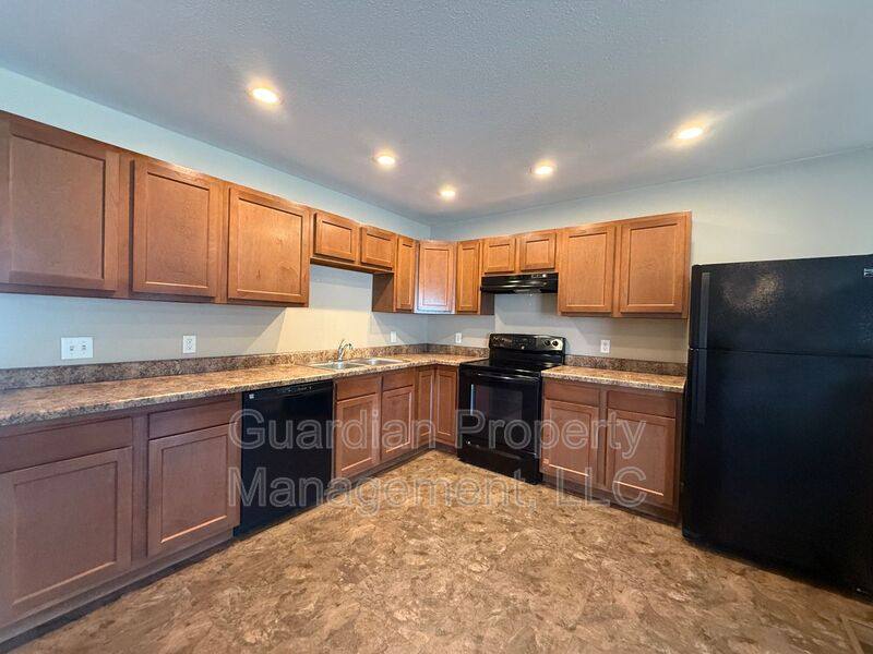 House for rent at 519 N Vine, Maryville, MO 64468