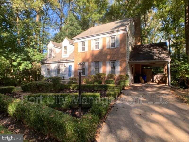 Apartment for rent at 10902 Swansfield Rd #5, Columbia, MD 21044
