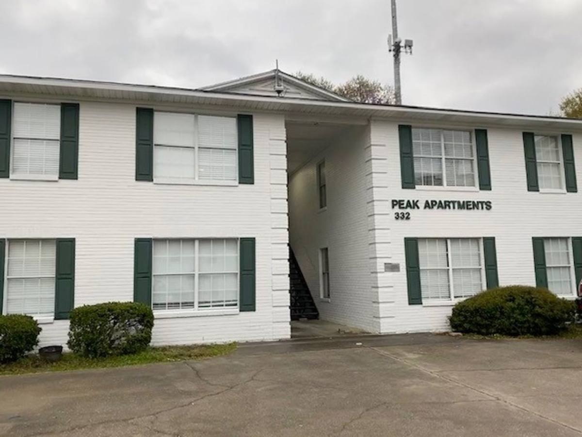 Apartment for rent at 332 W Glenn Ave, Auburn, AL 36830