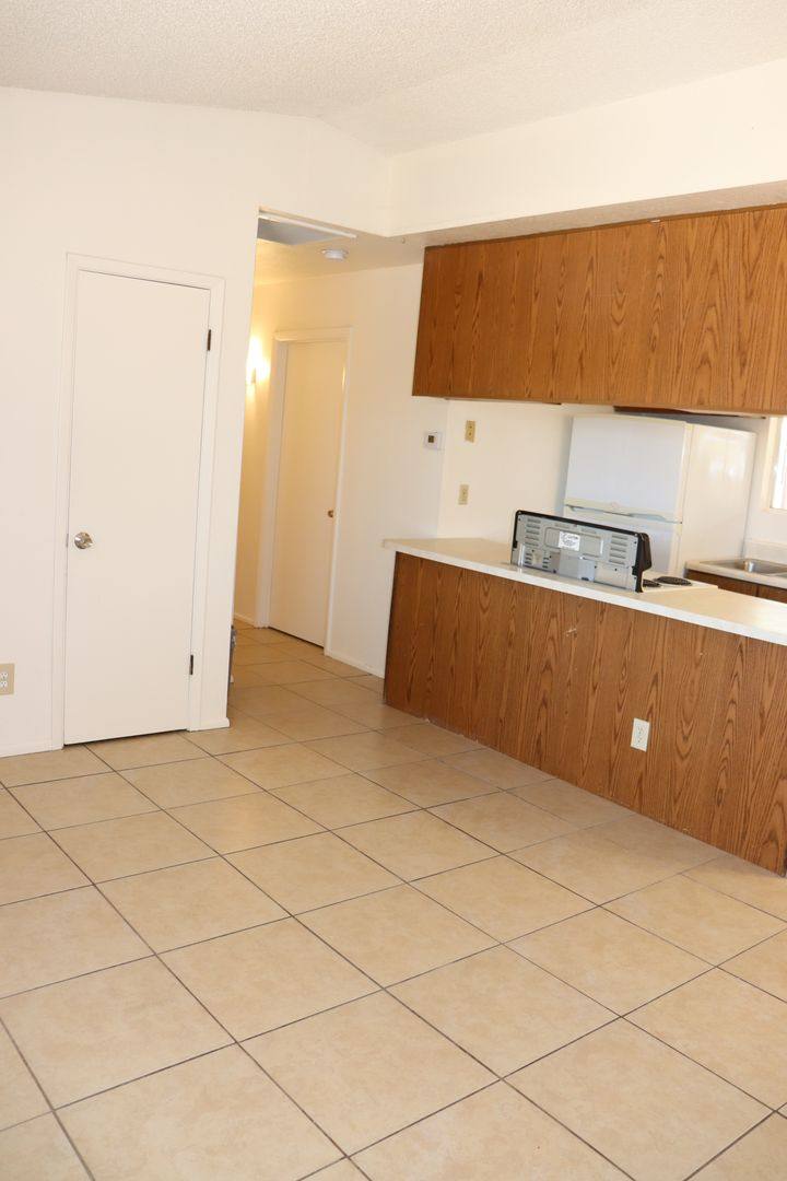 Apartment for rent at 329-335 E Alturas St, Tucson, AZ 85705