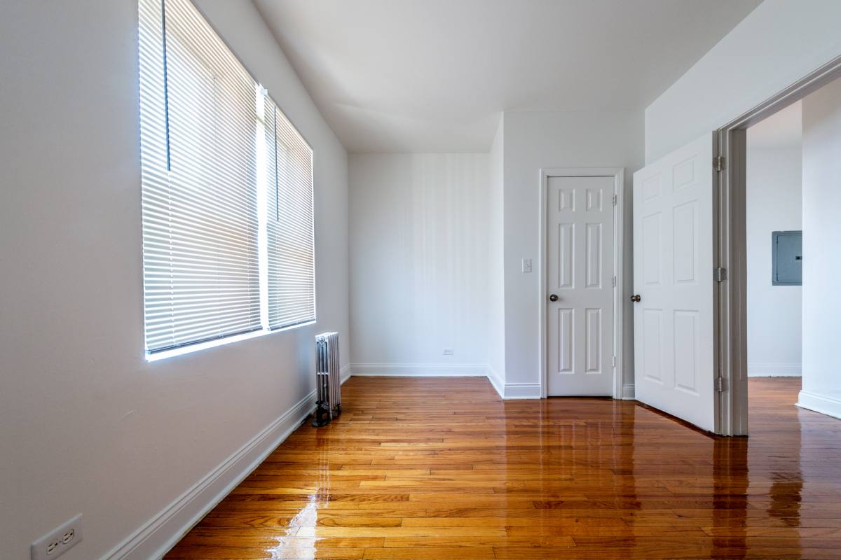 Apartment for rent at 8000-12 S Maryland Ave, Chicago, IL 60619