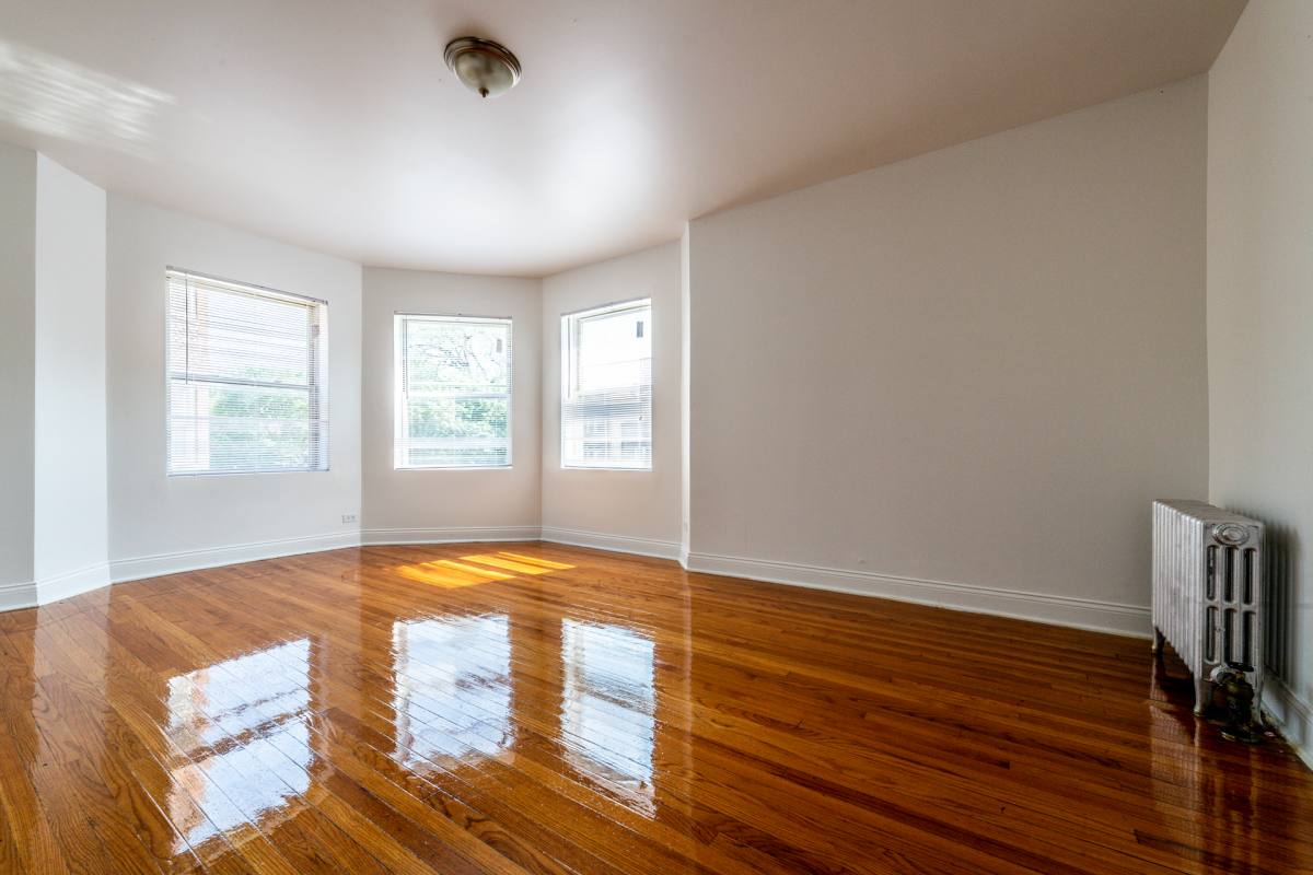 Apartment for rent at 8000-12 S Maryland Ave, Chicago, IL 60619
