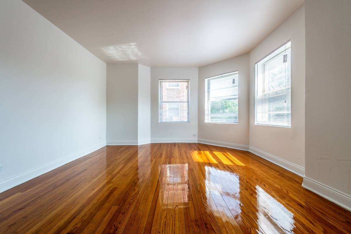 Apartment for rent at 8000-12 S Maryland Ave, Chicago, IL 60619