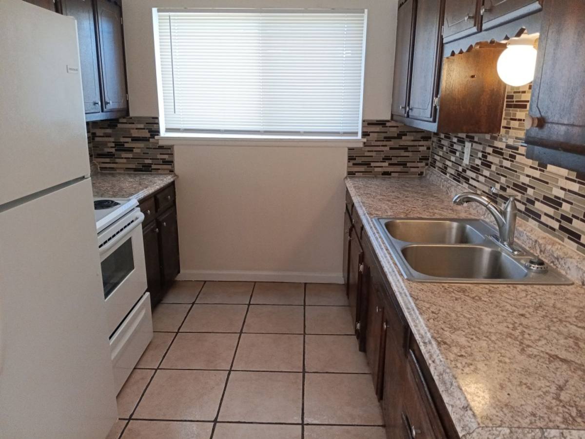 Apartment for rent at 143 General Arnold St NE, Albuquerque, NM 87123