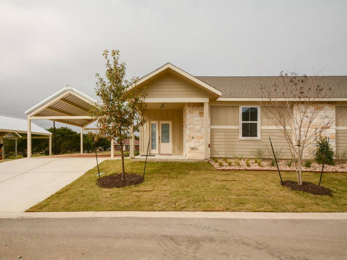 House for rent at 240 Rose Dr, Dripping Springs, TX 78620