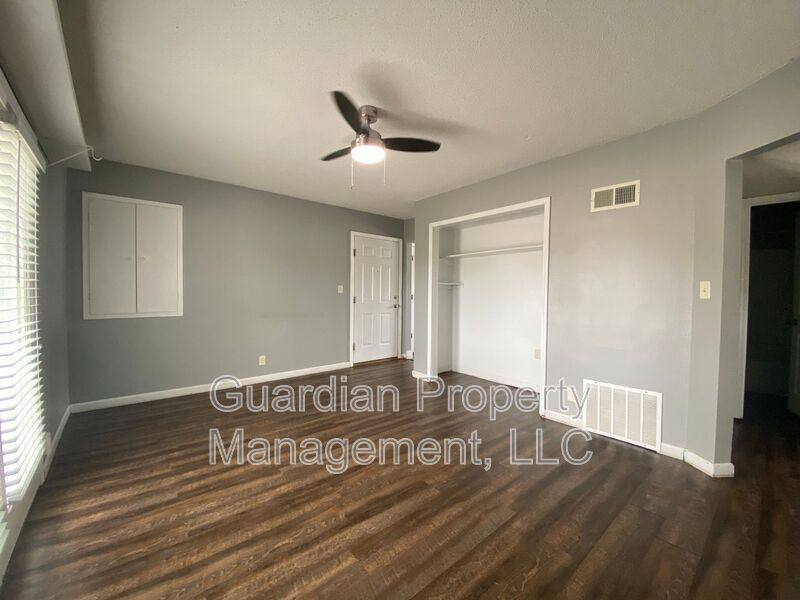 Apartment for rent at 5235 W 7th, Maryville, MO 64468