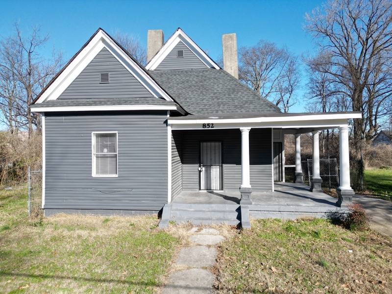 House for rent at 852 Ioka Ave, Memphis, TN 38126