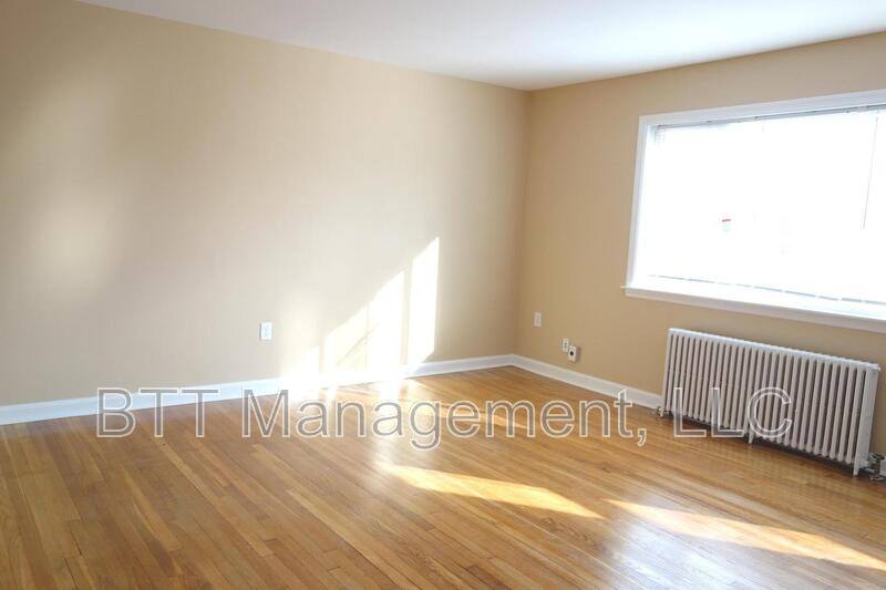 Apartment for rent at 4013 38th St #301, Brentwood, MD 20722