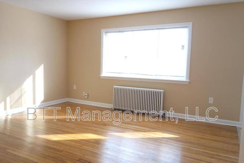 Apartment for rent at 4013 38th St #301, Brentwood, MD 20722