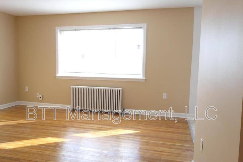 Apartment for rent at 4013 38th St #301, Brentwood, MD 20722