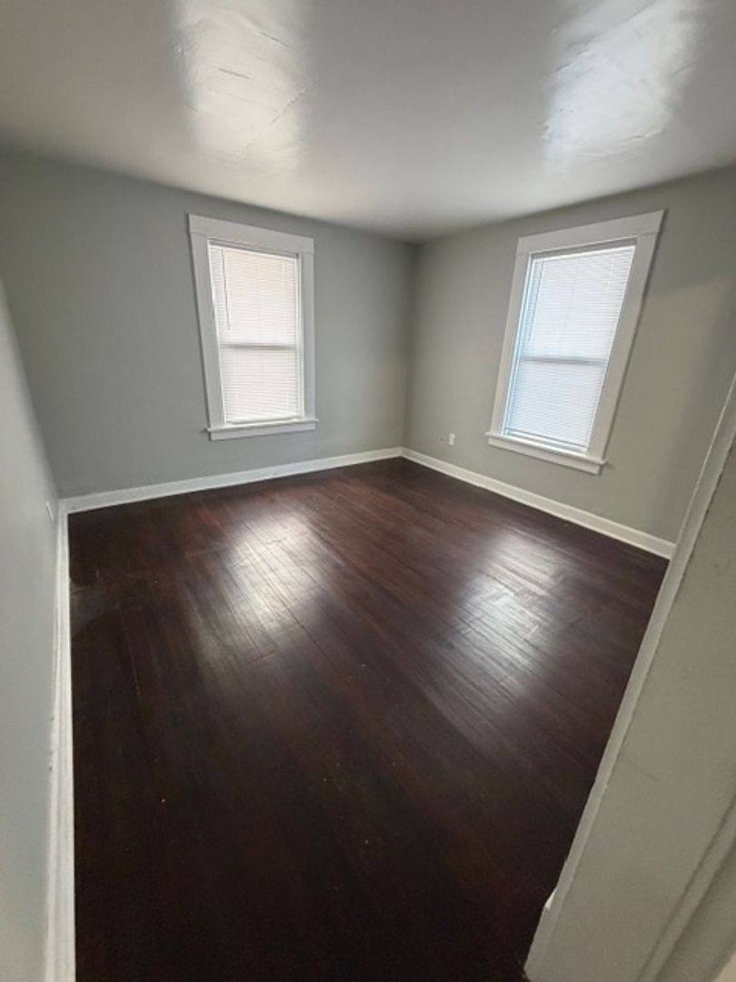 1178 26th St, Moline, IL 61265 - Apartment for Rent - Image 1