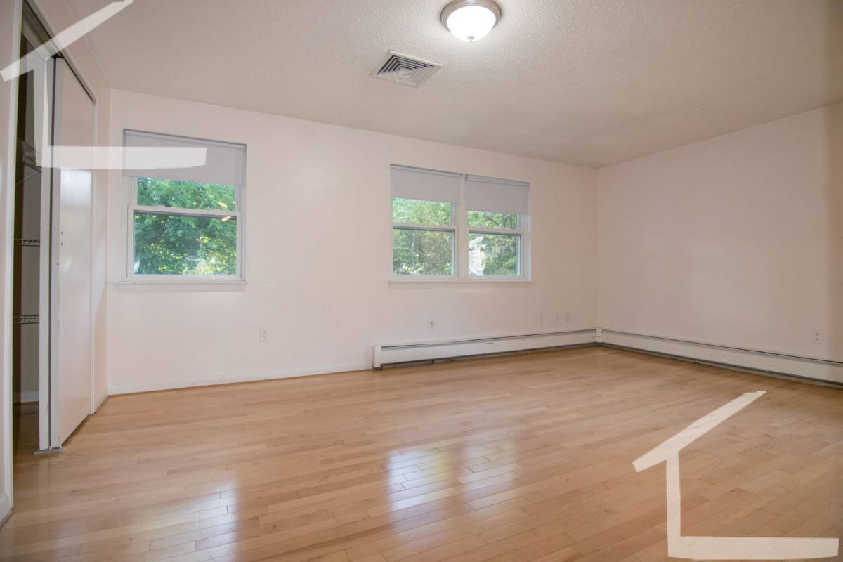 House for rent at 149 Thorndike St #4, Brookline, MA 02446