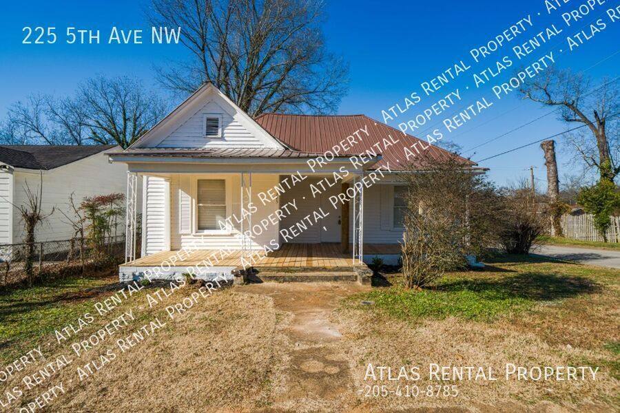 House for rent at 225 5th Ave NW, Decatur, AL 35601
