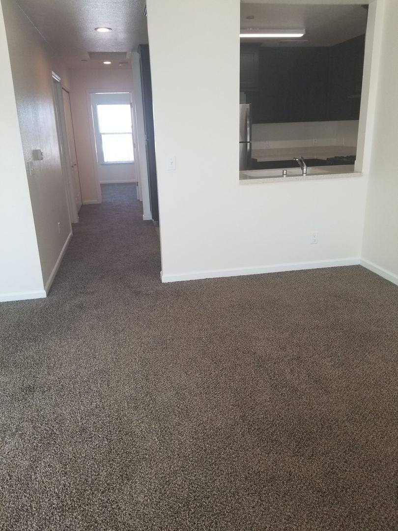Apartment for rent at 405 Eastwood Ave, Manteca, CA 95336