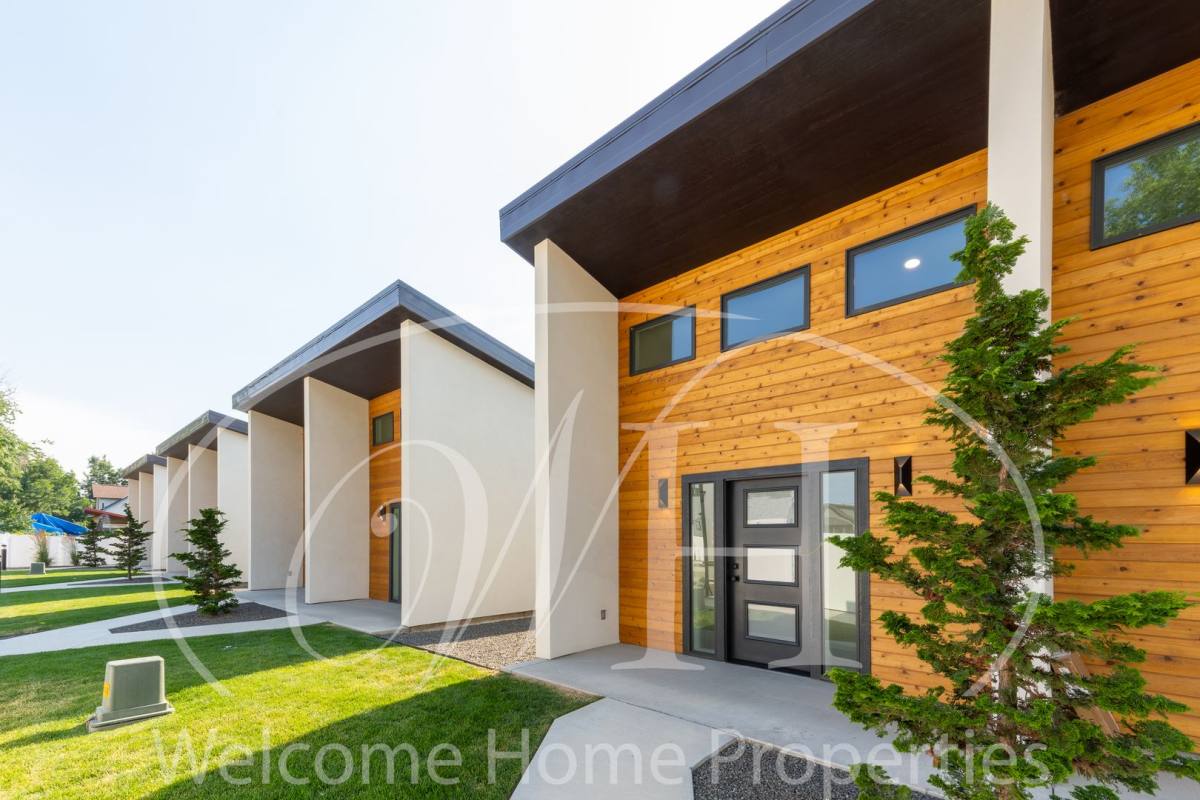 Apartment for rent at 159 SE Sparrows Place, College Place, WA 99324