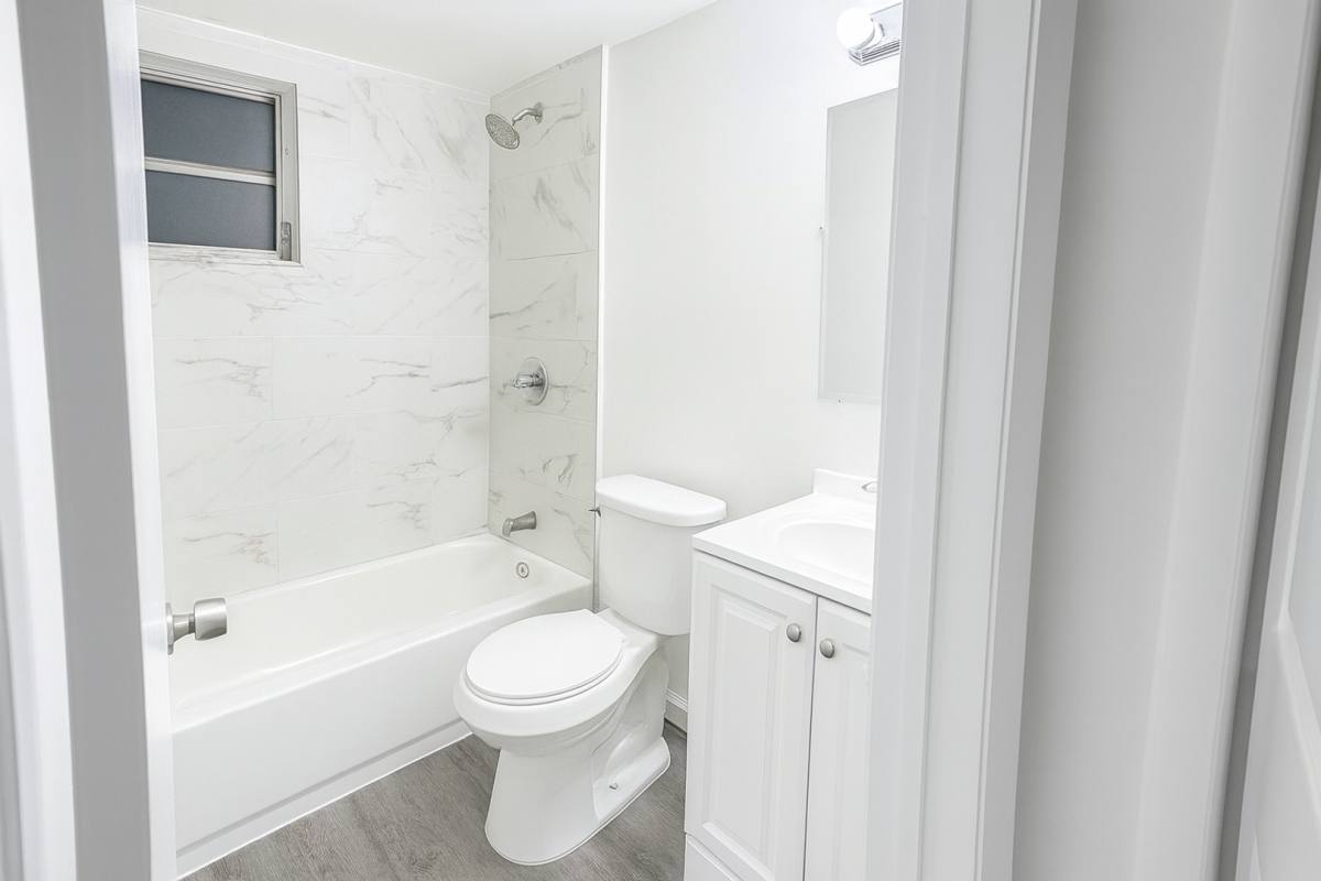 Apartment for rent at 409 SW 8 Ave, Miami, FL 33130