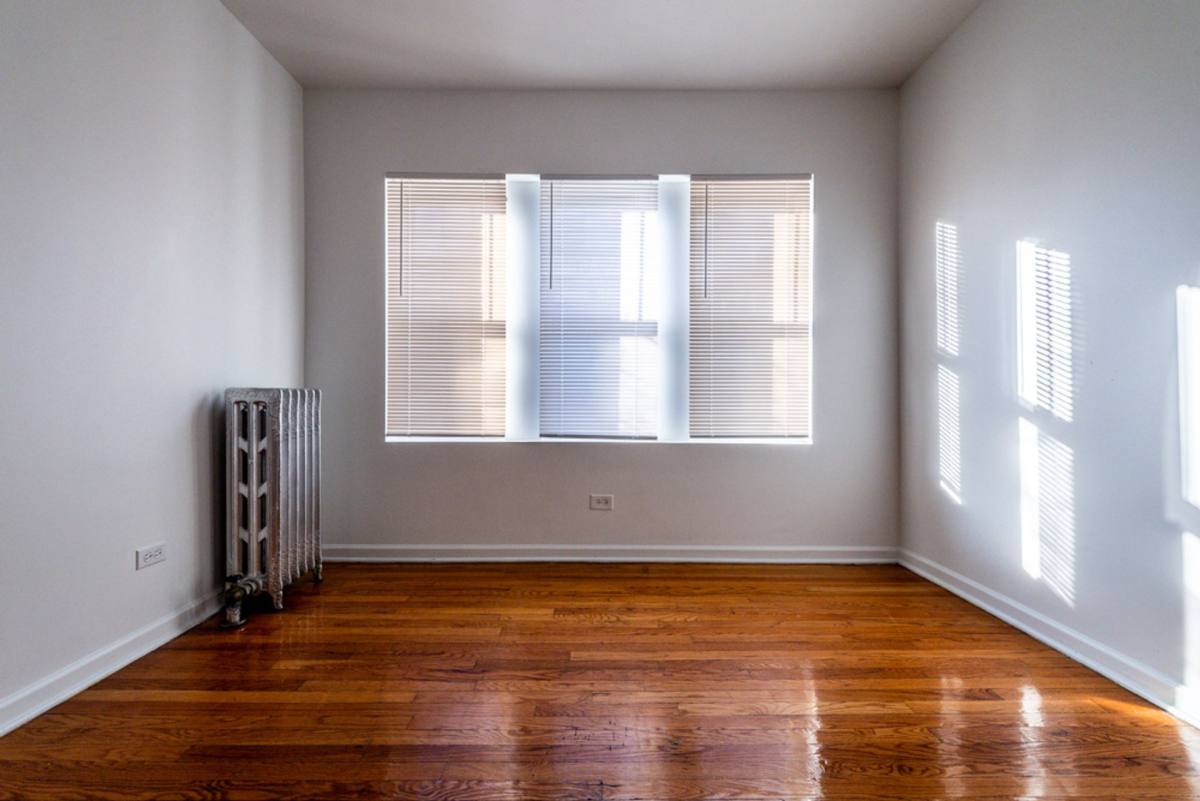 Apartment for rent at 6923-25 S Indiana Ave, Chicago, IL 60637