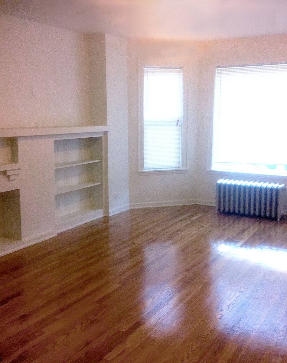 Apartment for rent at 8014 S Maryland Ave, Chicago, IL 60619