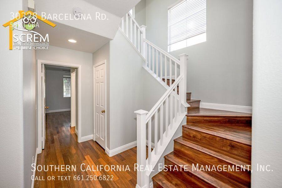 House for rent at 30328 Barcelona Rd, Castaic, CA 91384