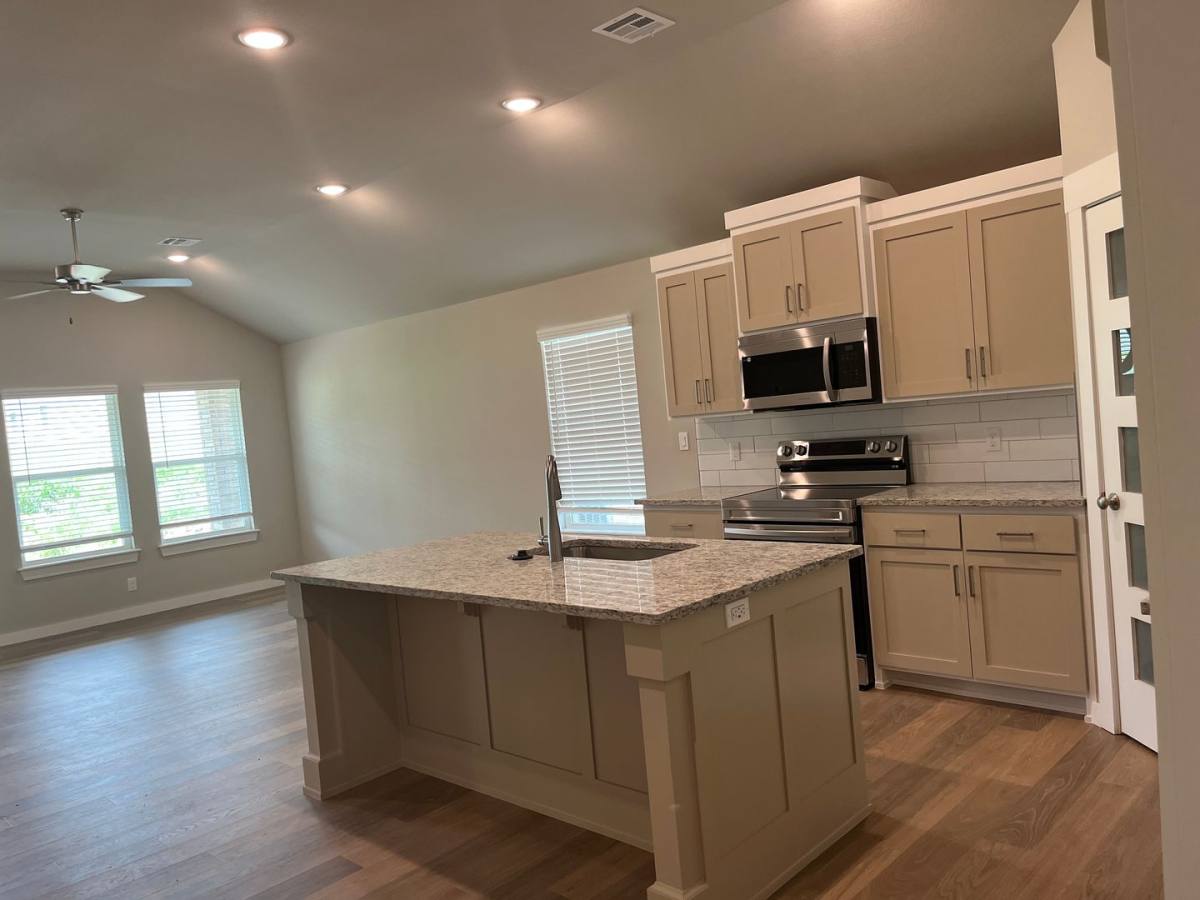 House for rent at 14623 E 39th Place S, Tulsa, OK 74134
