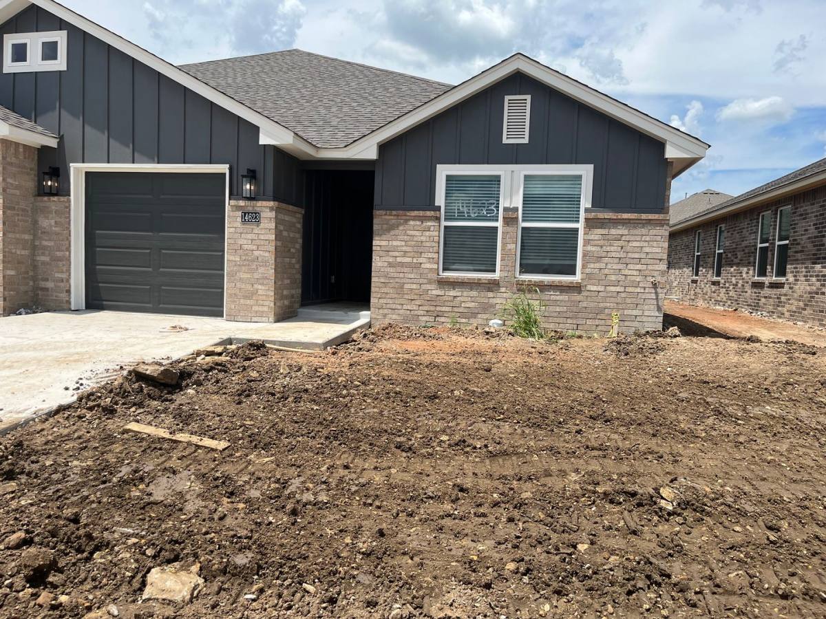 House for rent at 14623 E 39th Place S, Tulsa, OK 74134