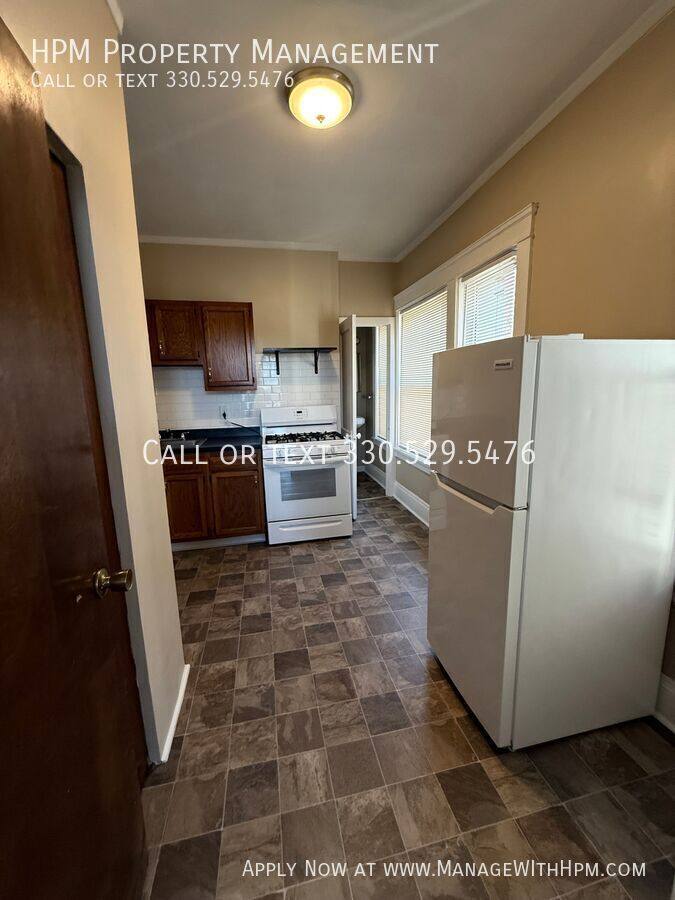 Apartment for rent at 12933 Clifton Blvd #8A, Lakewood, OH 44107