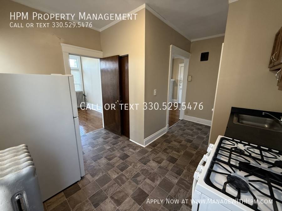Apartment for rent at 12933 Clifton Blvd #8A, Lakewood, OH 44107