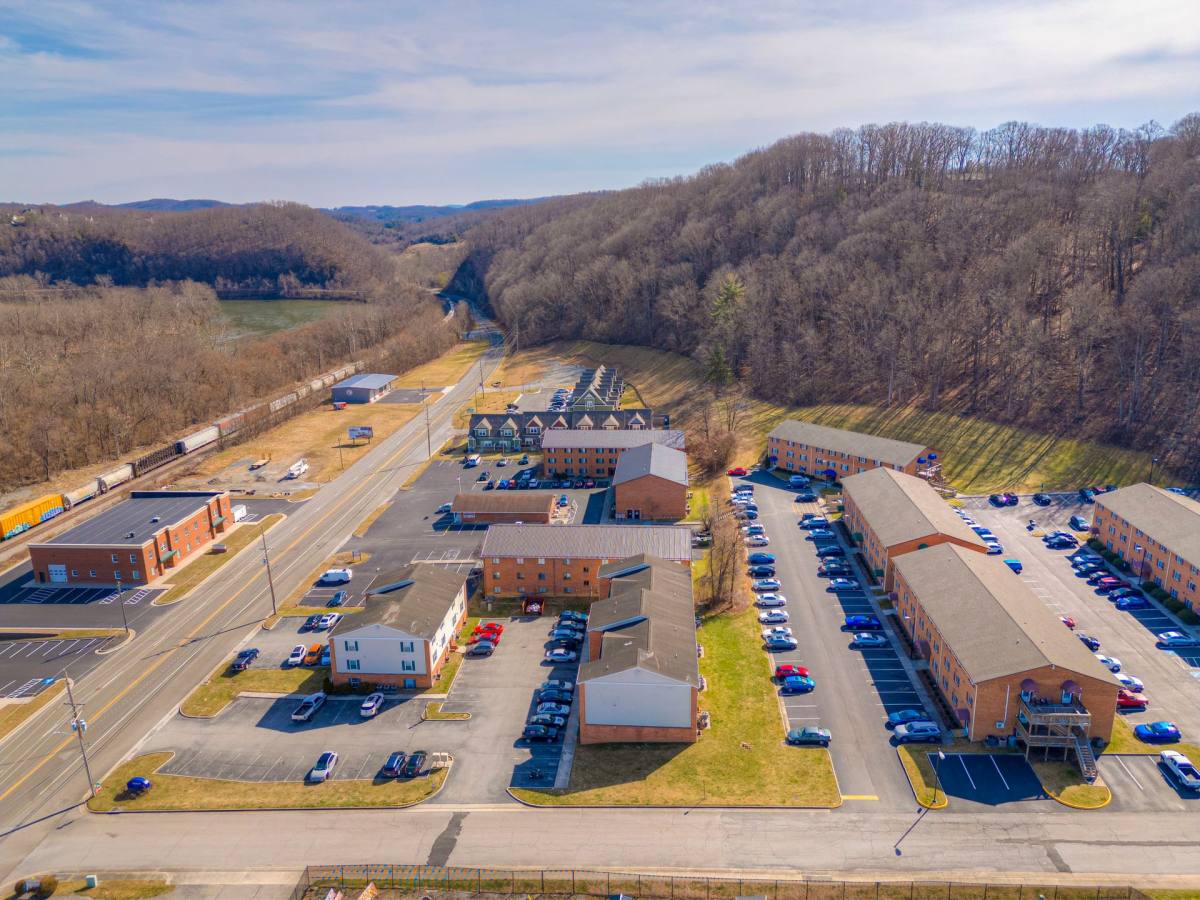 Apartment for rent at 131 E Main St, Radford, VA 24141