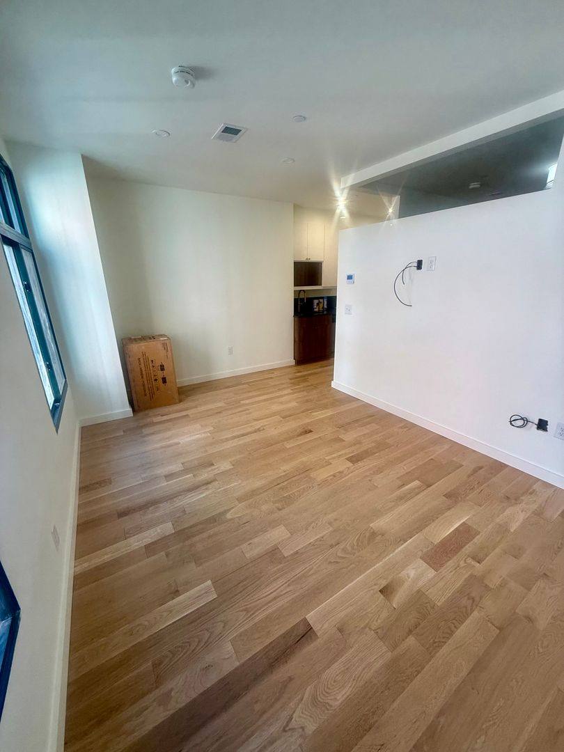 Apartment for rent at 1128 Walnut St, Philadelphia, PA 19107