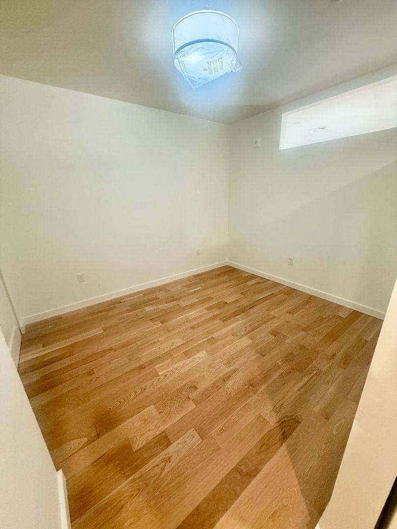 Apartment for rent at 1128 Walnut St, Philadelphia, PA 19107