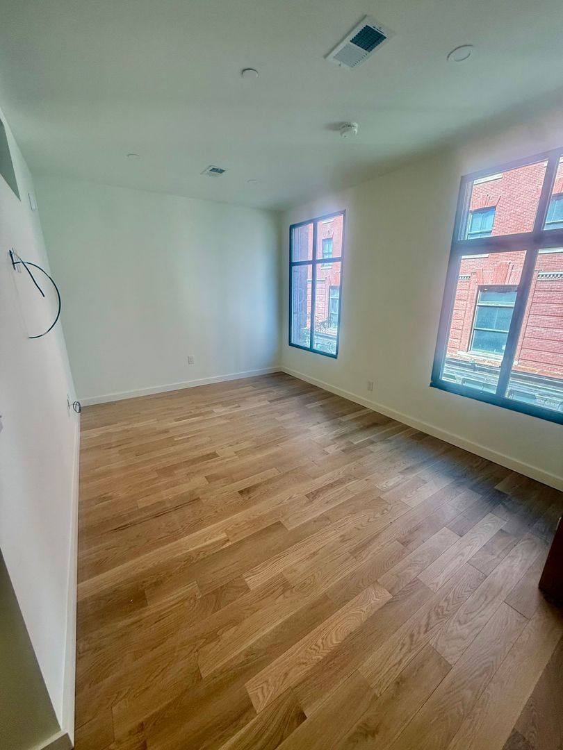 Apartment for rent at 1128 Walnut St, Philadelphia, PA 19107