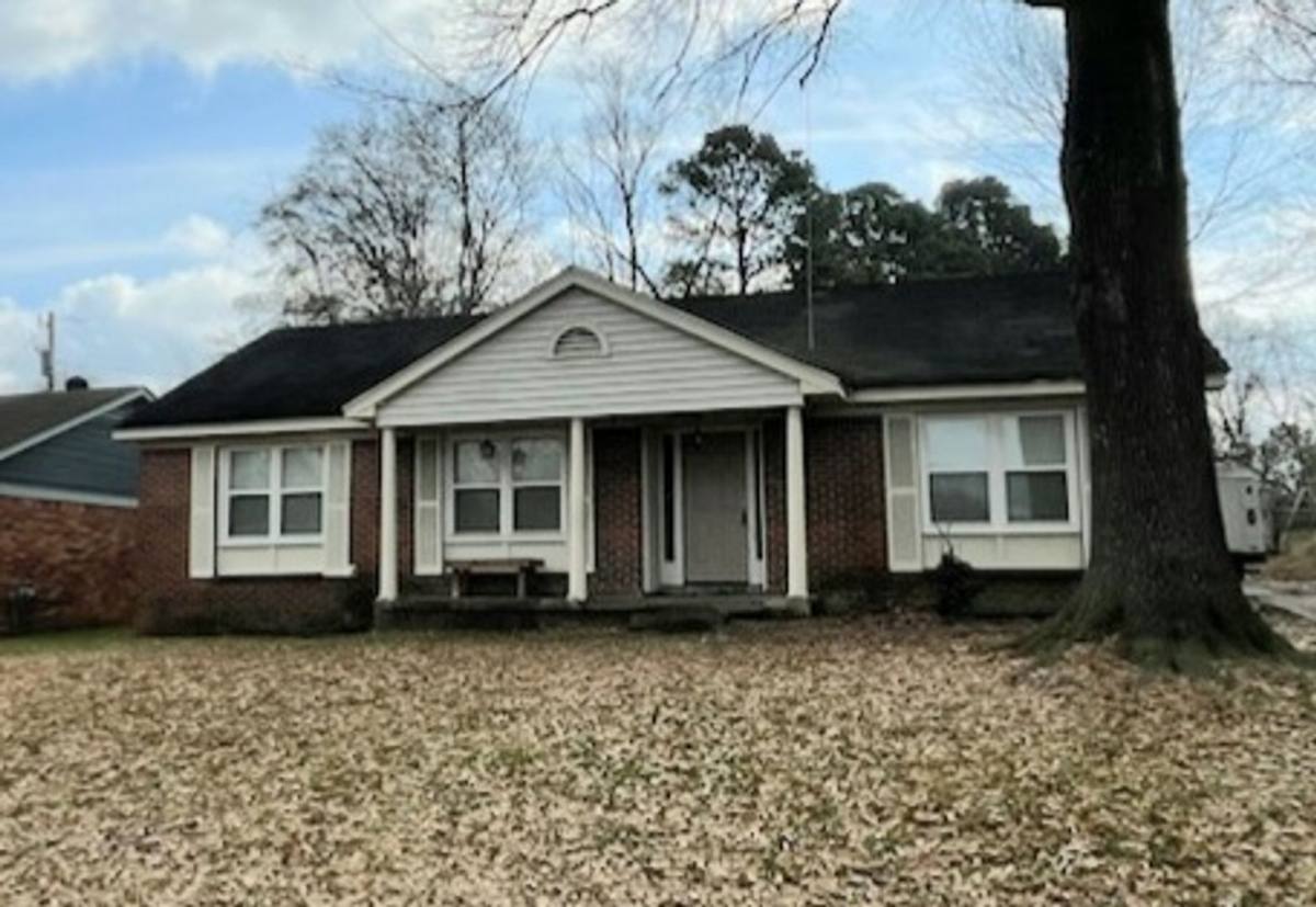 House for rent at 1755 Colonial Hills, Southaven, MS 38671