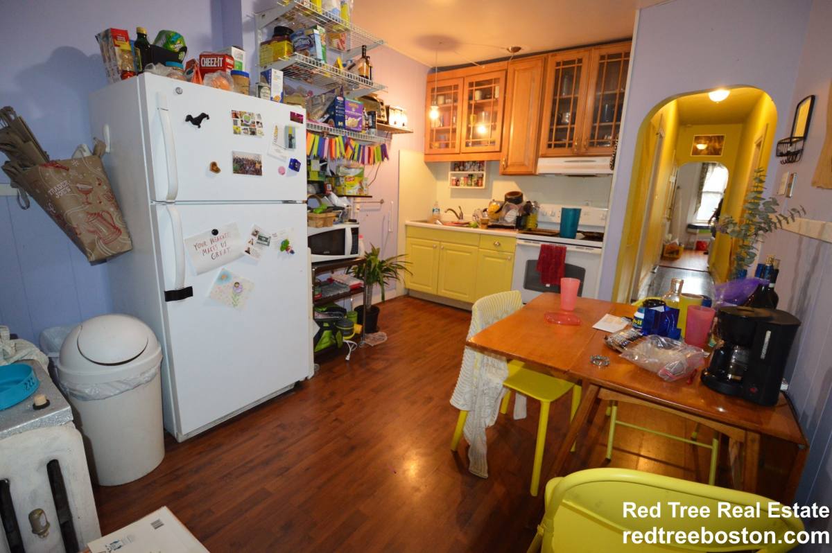 Apartment for rent at 846 Huntington Ave #2, Boston, MA 02115
