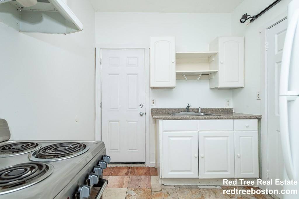 Apartment for rent at 289 Hancock St #1, Dorchester, MA 02125