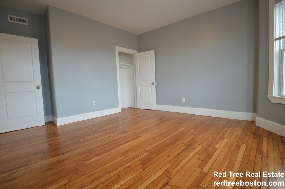 Apartment for rent at 301 Hancock St #2, Dorchester, MA 02125