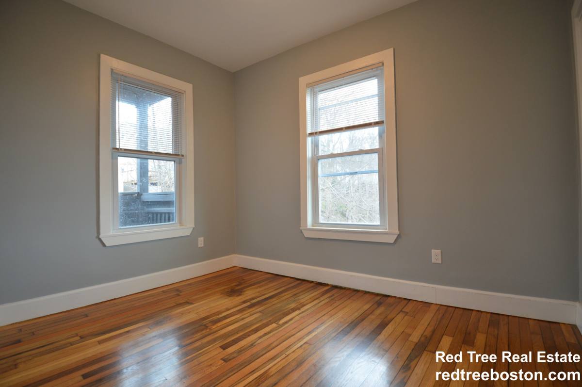 Apartment for rent at 301 Hancock St #2, Dorchester, MA 02125