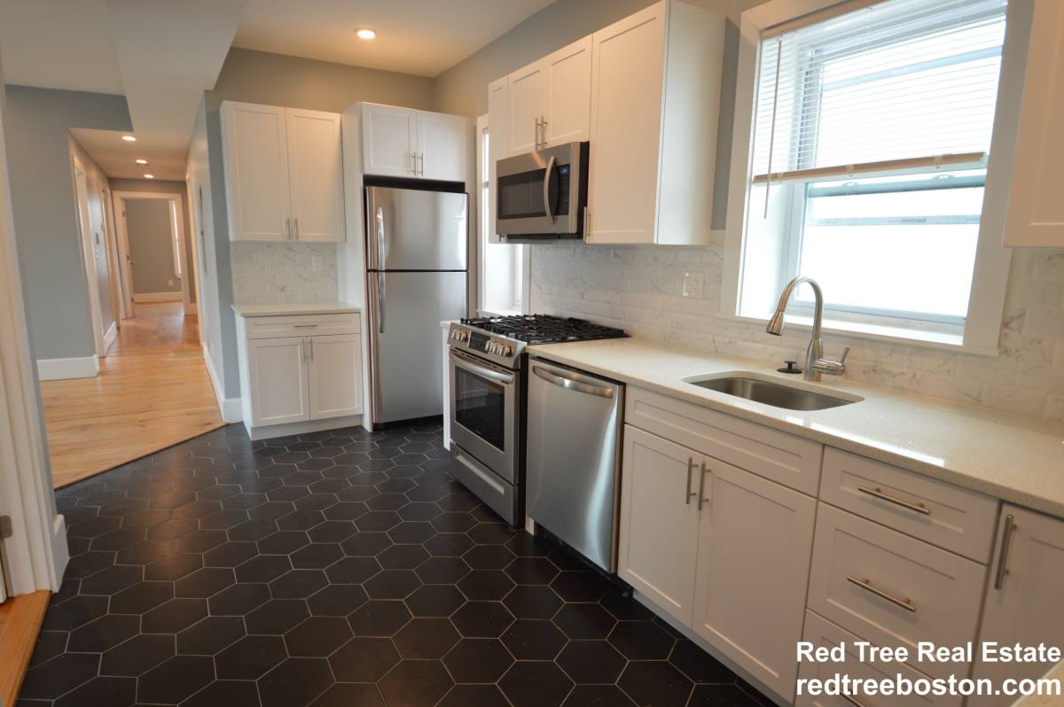 Apartment for rent at 301 Hancock St #2, Dorchester, MA 02125