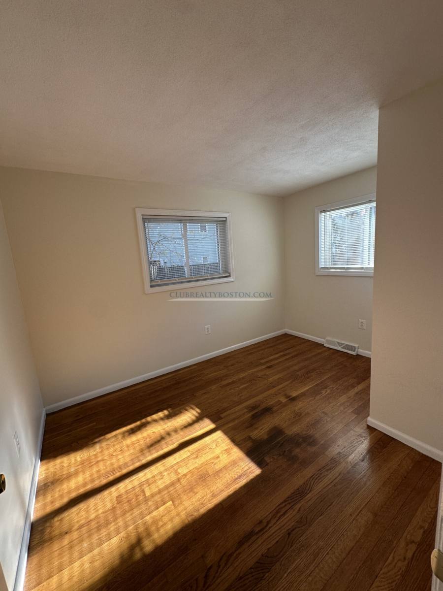 Apartment for rent at 17 Oxford Circle, Belmont, MA 02478