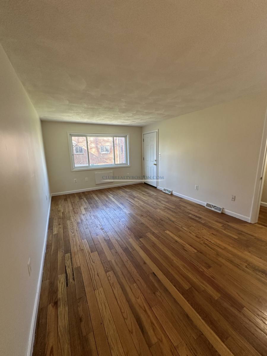 Apartment for rent at 17 Oxford Circle, Belmont, MA 02478