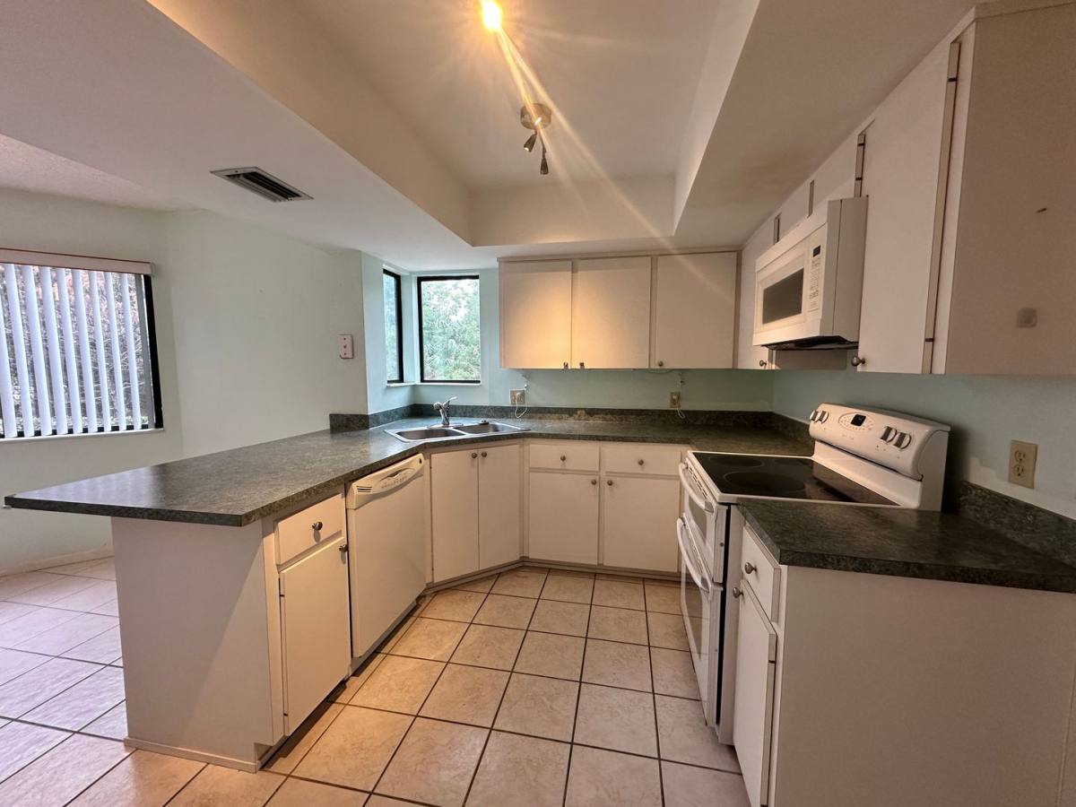 Condo for rent at 13 Surrey Court, Palm Coast, FL 32137