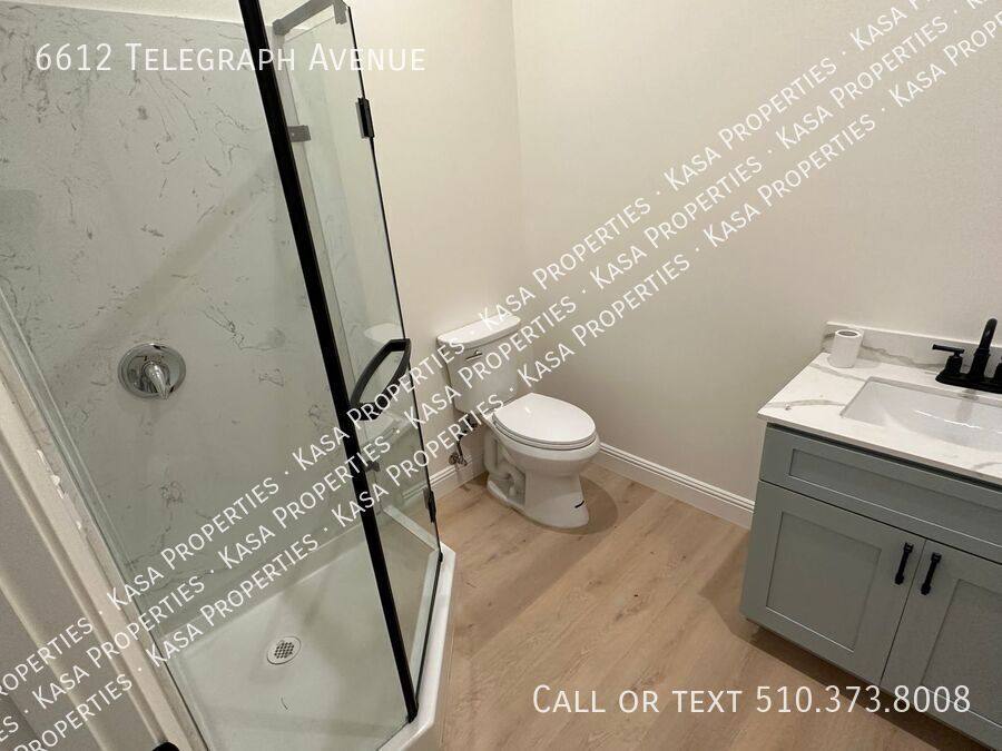 Apartment for rent at 6612 Telegraph Ave, Oakland, CA 94609