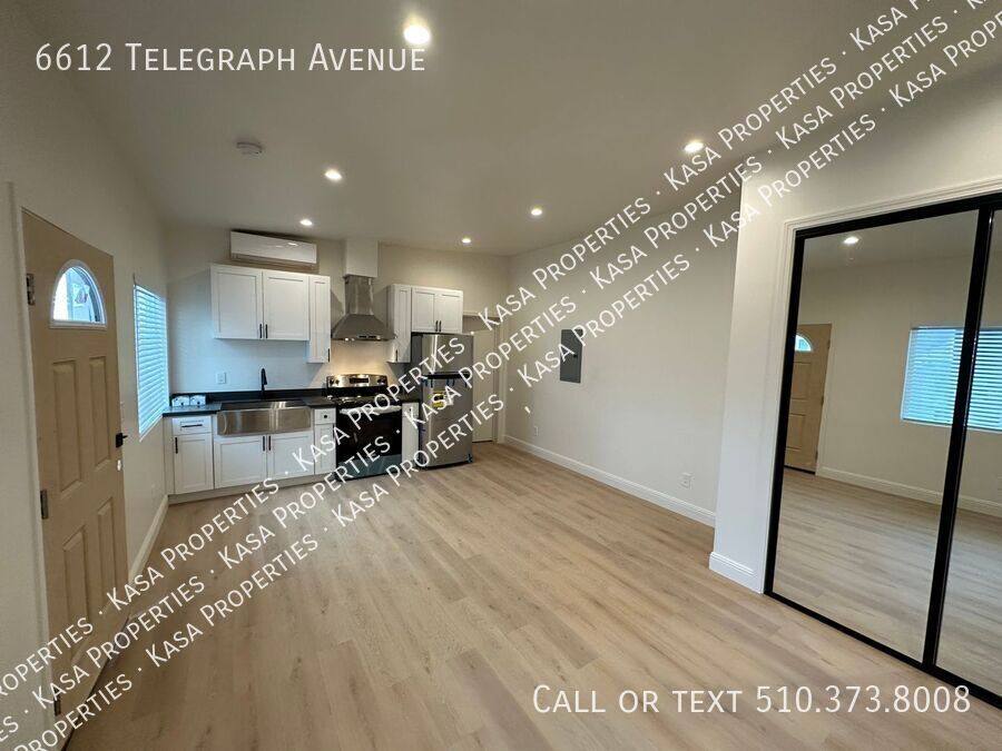 Apartment for rent at 6612 Telegraph Ave, Oakland, CA 94609