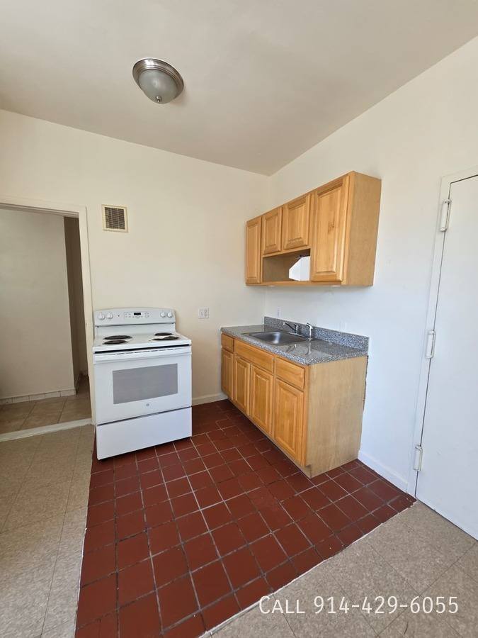 Apartment for rent at 506 S Broadway #5A, Yonkers, NY 10705