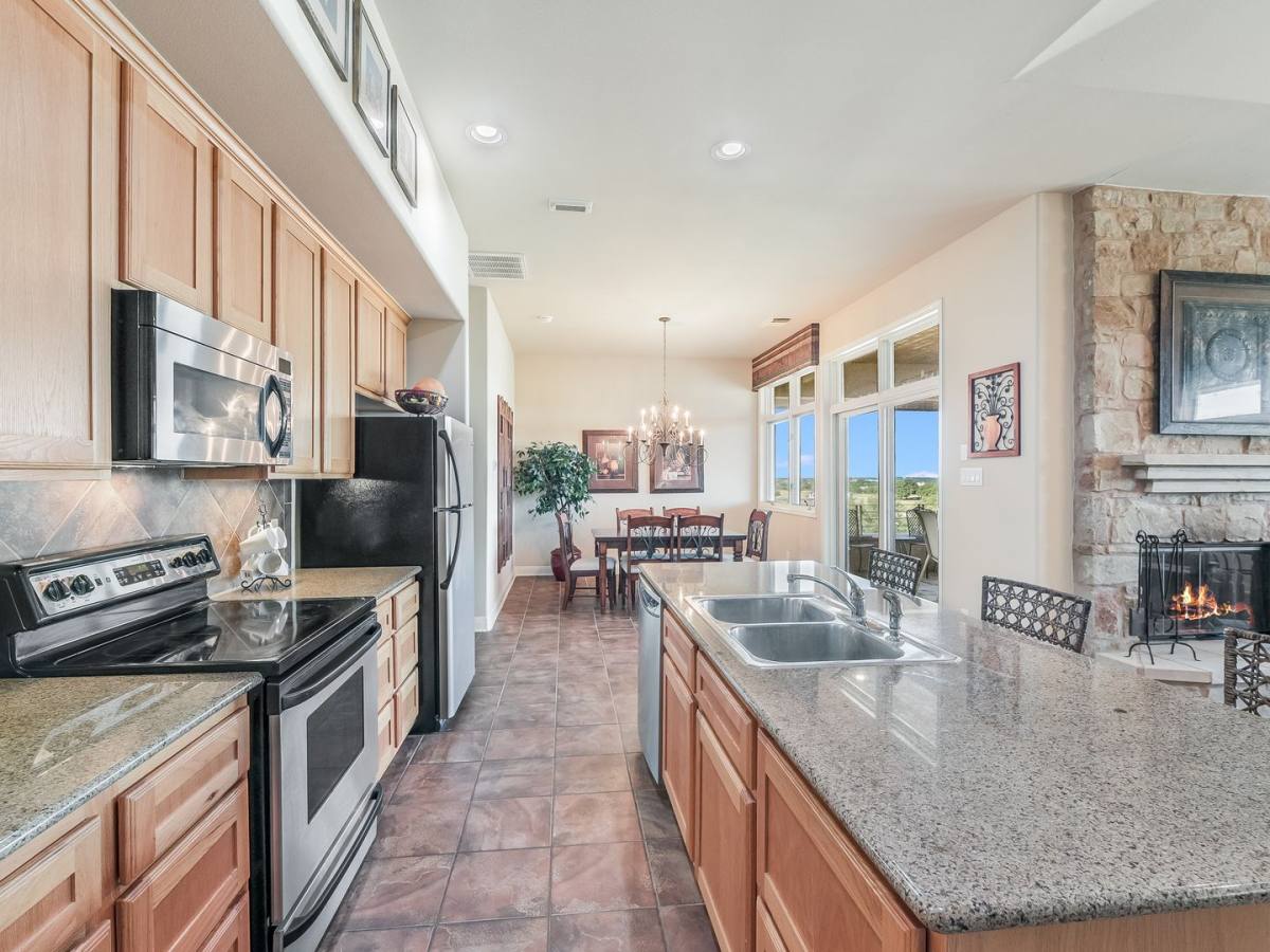 Condo for rent at 1908 Kahala Sunset Dr, Spicewood, TX 78669