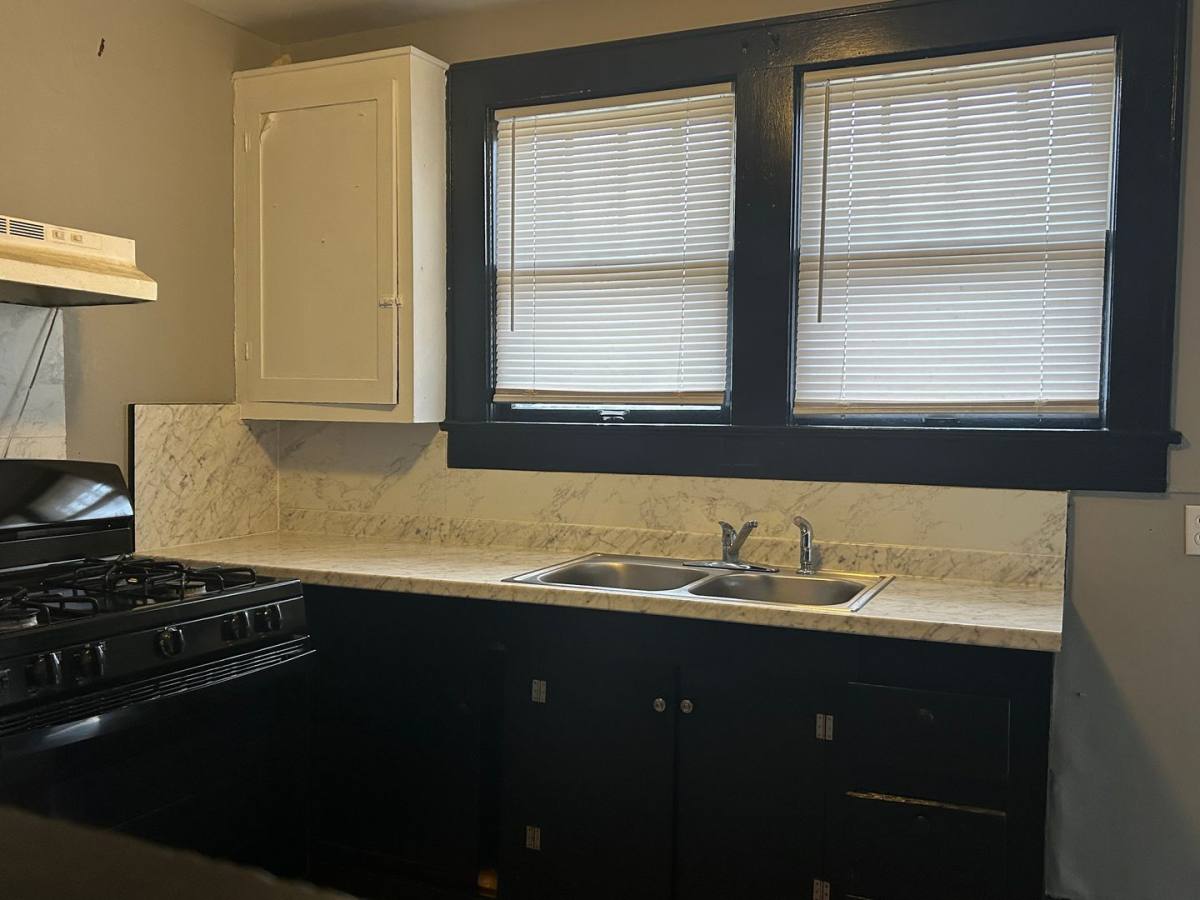 Apartment for rent at 1417 W 11th St, North Little Rock, AR 72114